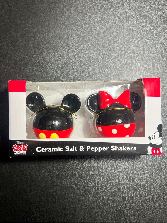 Disney Other - Disney Mickey & Minnie Mouse Ceramic Salt & Pepper Shakers – New in Box